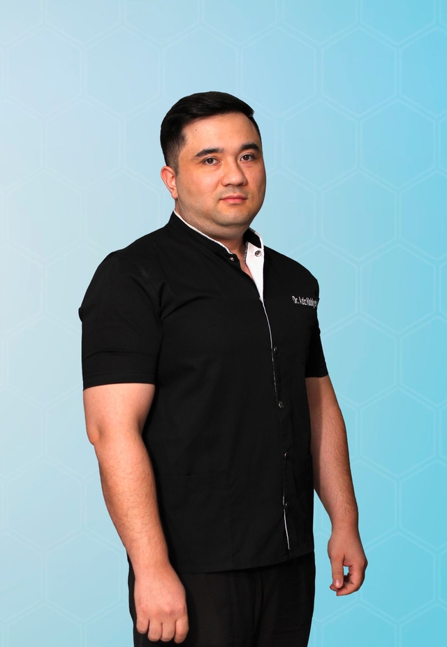 Portrait of Ниязов Азиз Набиевич